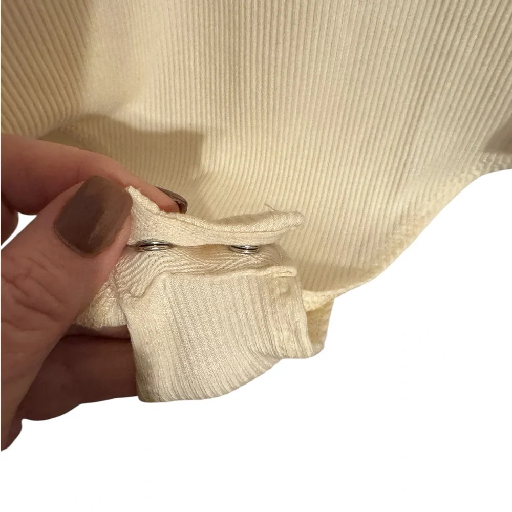 NWT  Belle Du Jour Ribbed Cream BODYSUIT  PLUS:  4X      #CL - Picture 4 of 8